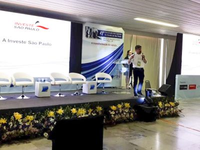 Investe São Paulo marca presença em convenção das CDLs em Serra Negra