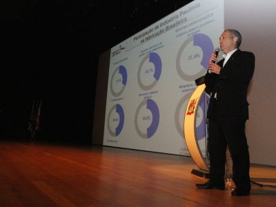 Investe SP participa de evento em Jacareí